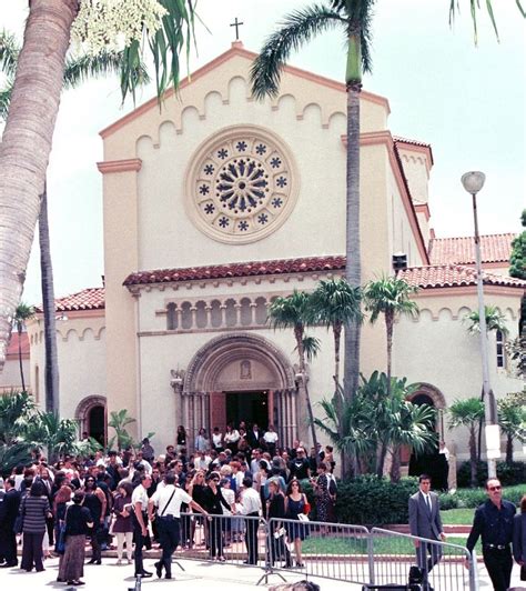 versace grave